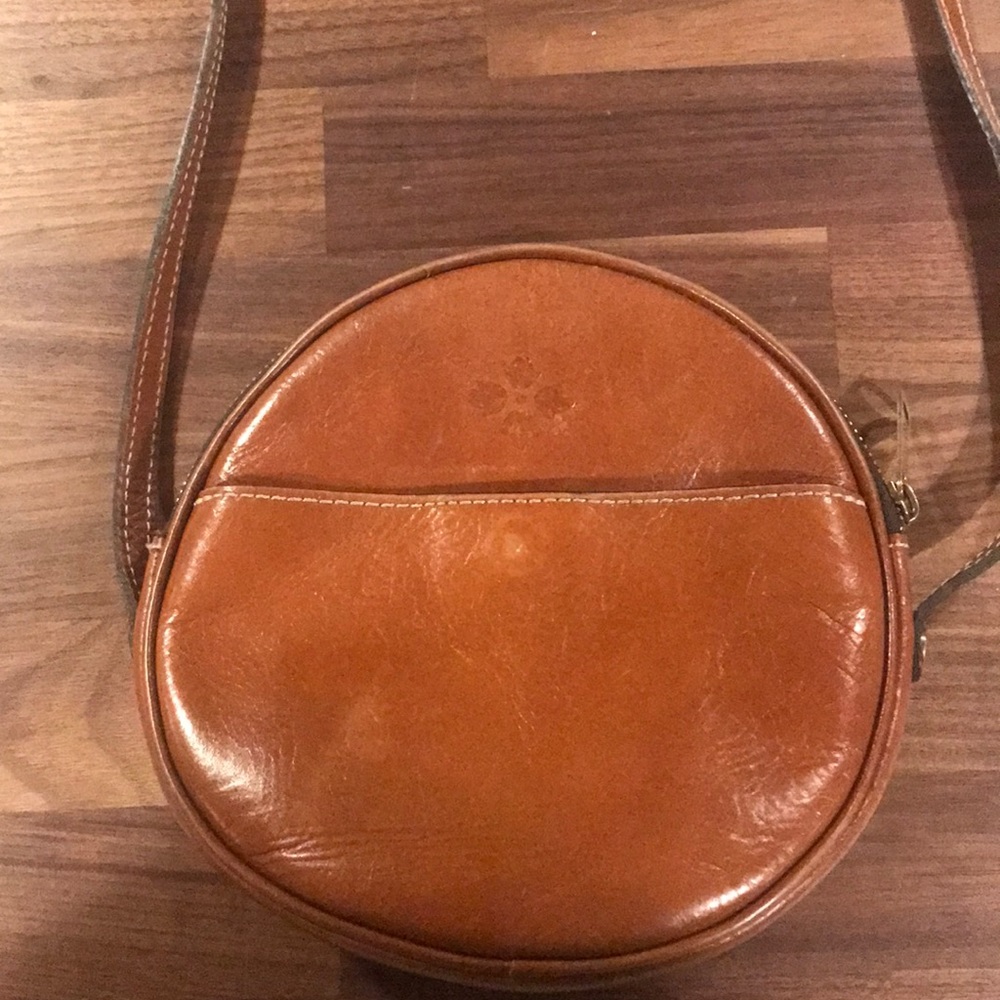 Patricia Nash circle bag